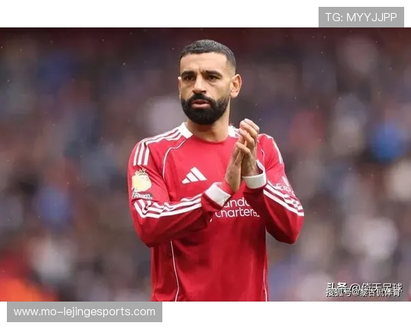 足球明星的小怪癖揭秘：你不知道的那些独特习惯和偏好